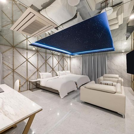 Amourex Seoul Bagian luar foto